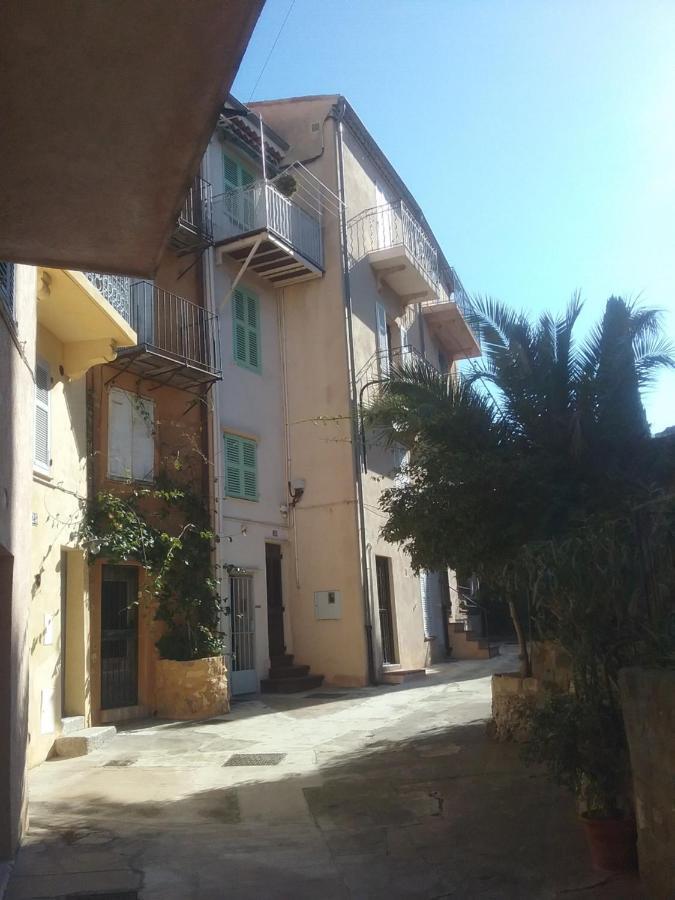Studio A 2 Pas Du Palais Канны Номер фото